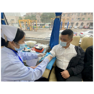 湘潭交发集团积极组织开展无偿献血活动(图)