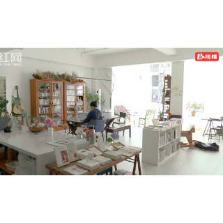 世界读书日丨雨湖区“好语录的安慰”书屋里享受静谧的下午时光