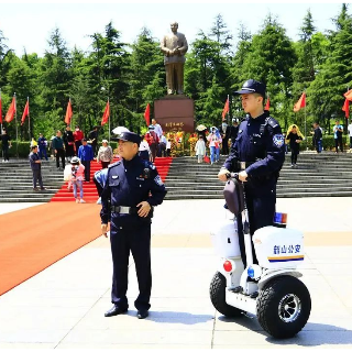 【寻找最美湘警】刘满松：忠心向党 竭诚为民 做好主席家乡的“守护人”