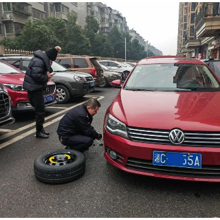 春节我在岗 l 岳塘公安新春守护平安不打烊