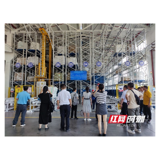 长株潭三市八十余位企业代表走访湘潭市标杆企业