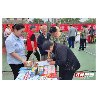 湘潭市2023年首场政协委员“改善生态环境”宣讲走进横街社区