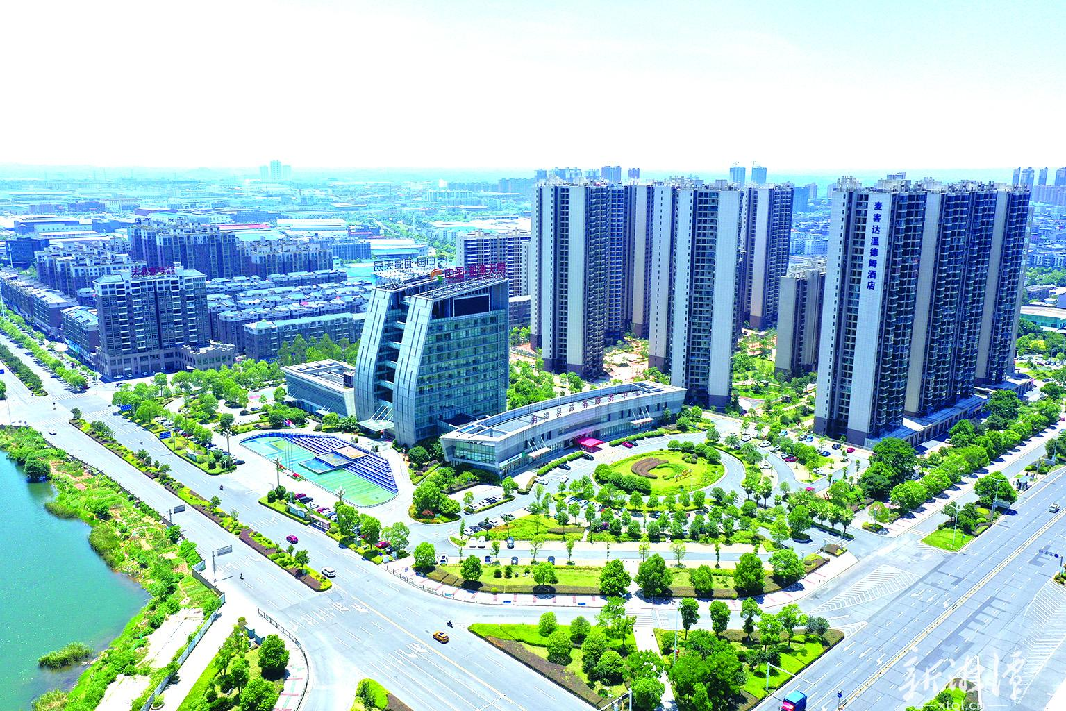 褒奖，为何青睐天易？