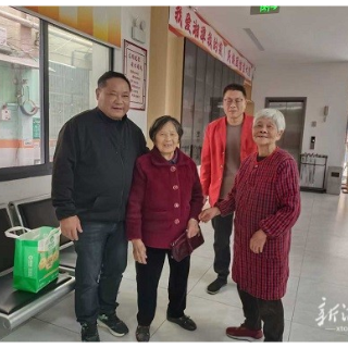 湘潭：八旬老人拾金不昧 诠释“居民公约”最美底色