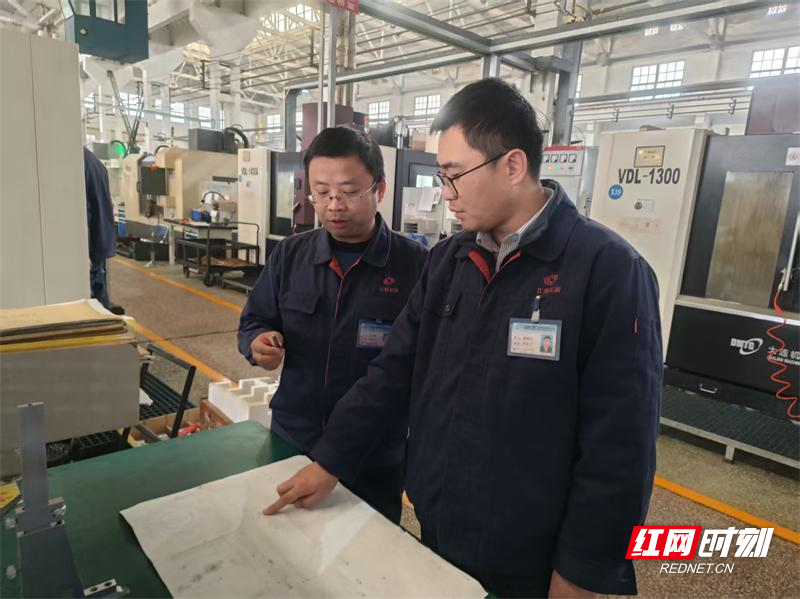 江南工业集团机加二分厂：攻坚破难提质效 精准发力保交付