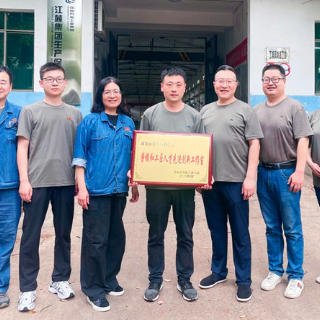 江麓集团杨康技能创新工作室获评省劳模和工匠人才先进创新工作室