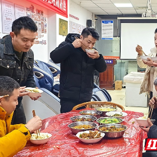 “大寒”里的暖心事｜网约车司机成了“驿家人”