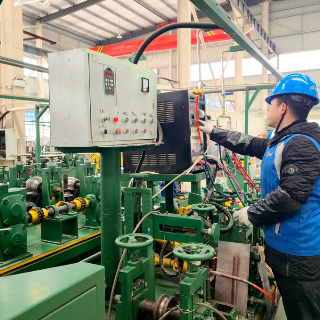 视频丨湘潭经开区鹤岭片区：加速复工复产 争夺新春“开门红”