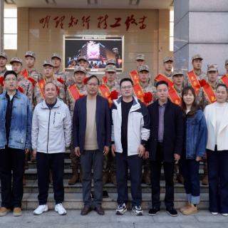 湖南理工职院举行春季新兵欢送会