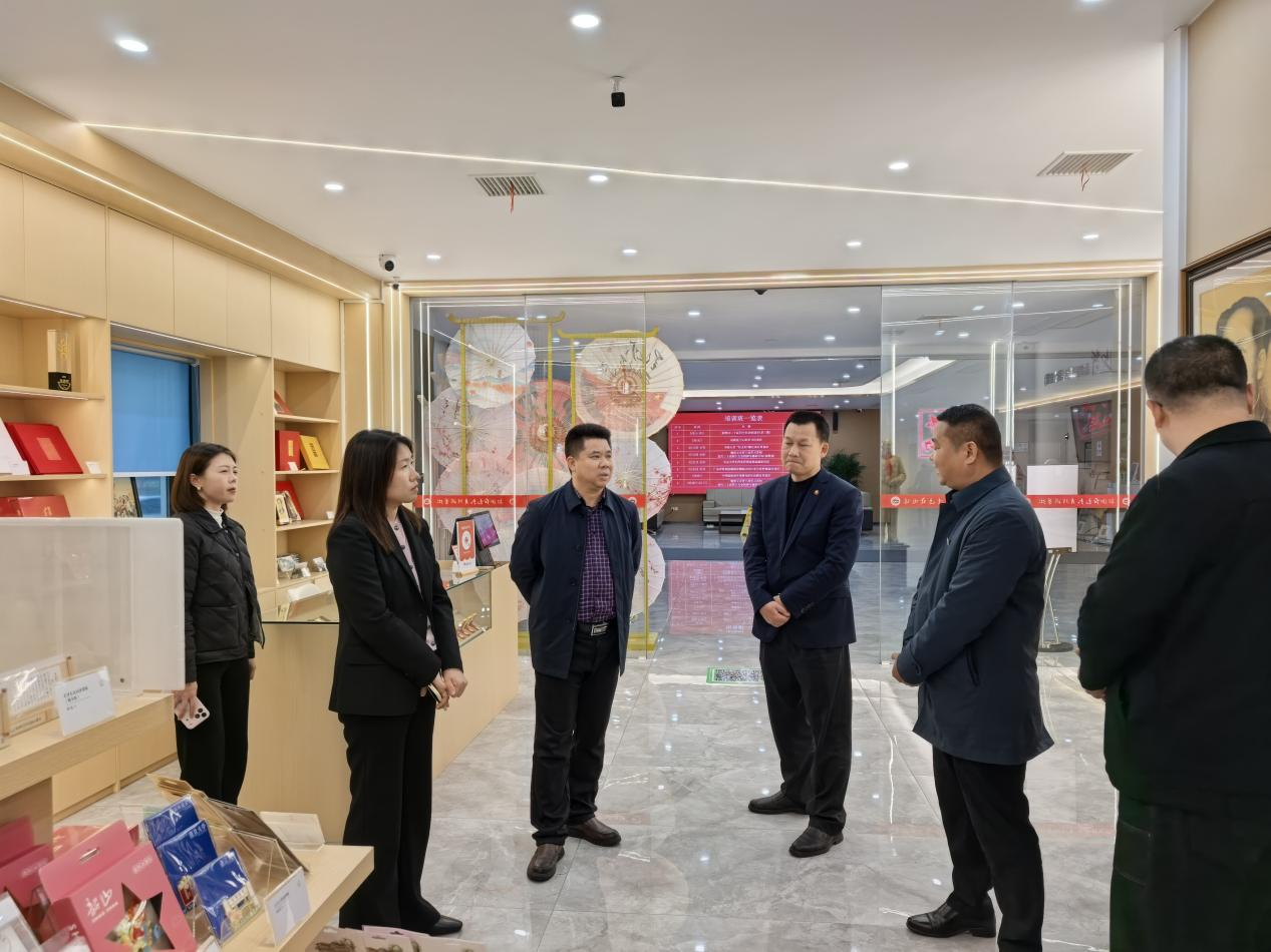 校地携手 湖南城建职业技术学院赴韶山开展专题调研