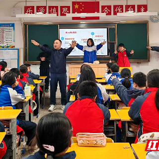 科普进万家 健康助成长 湘潭医卫职院开展青少年健康减重科普宣讲活动