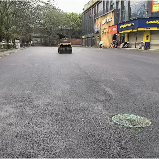 湘潭市政管理处完成一酒店门前人行道改造工程