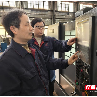 向难题亮剑 江南工业集团实业公司技术攻坚保生产