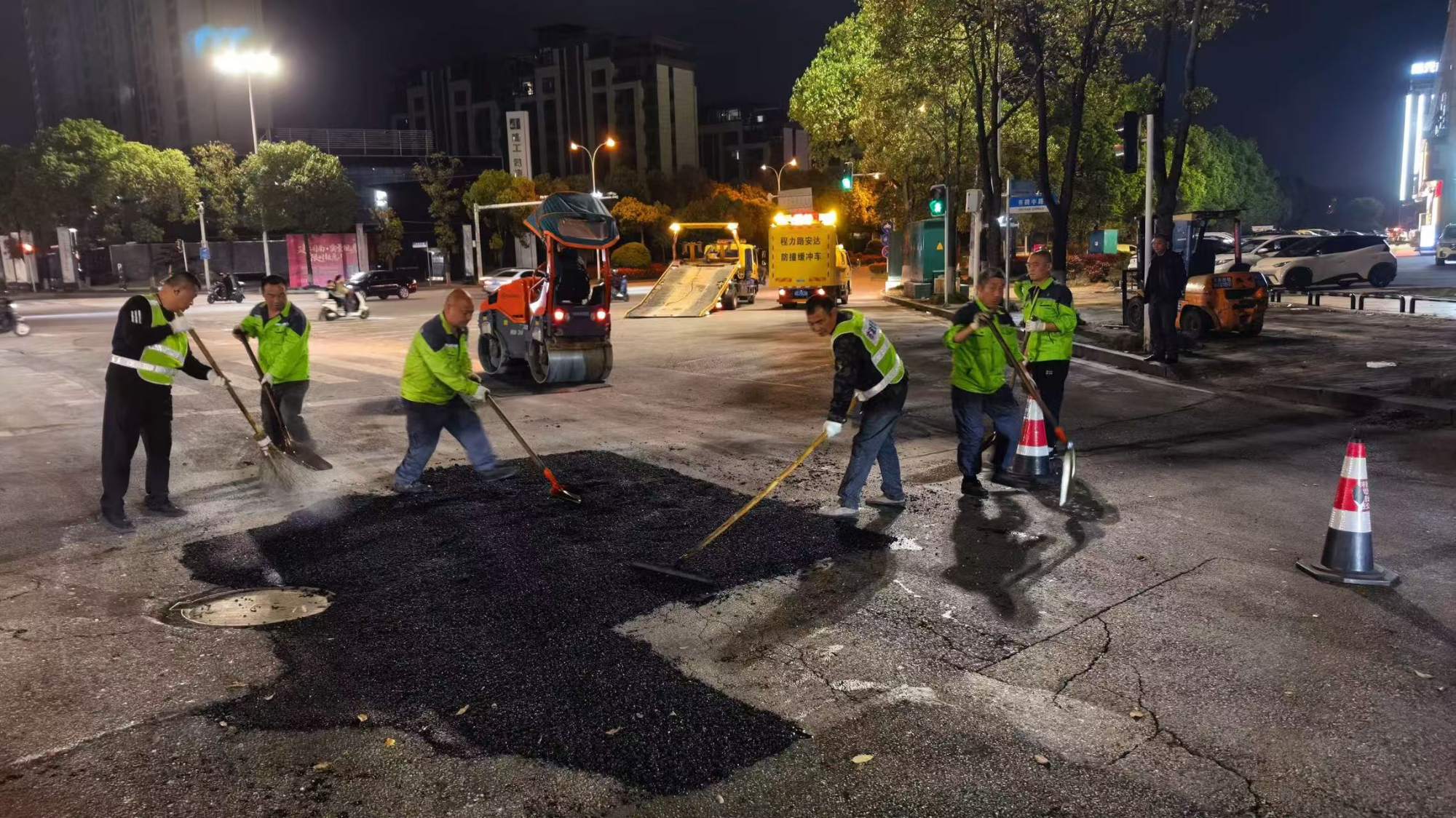湘潭市政管理处：“加速度”铺就企业“舒心路”