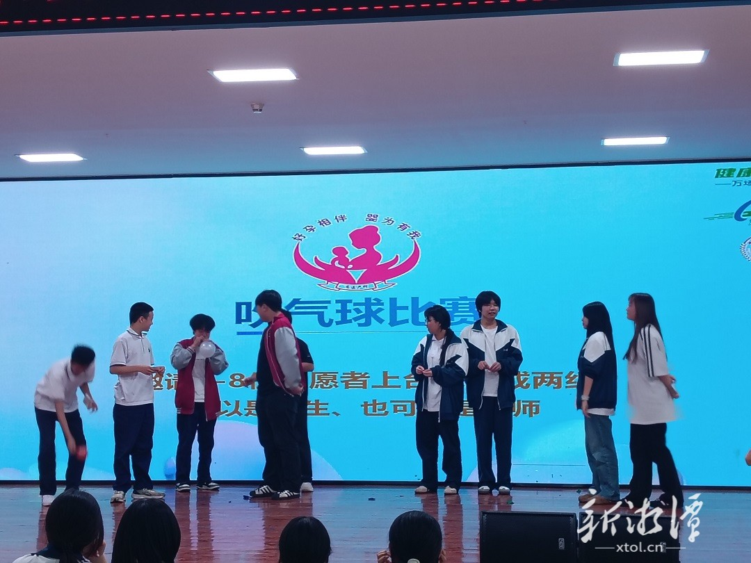 “健康科普行——万场健康知识讲座”活动走进韶山