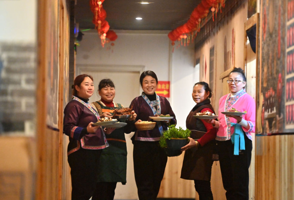 习近平总书记同人大代表、政协委员共商国是纪实