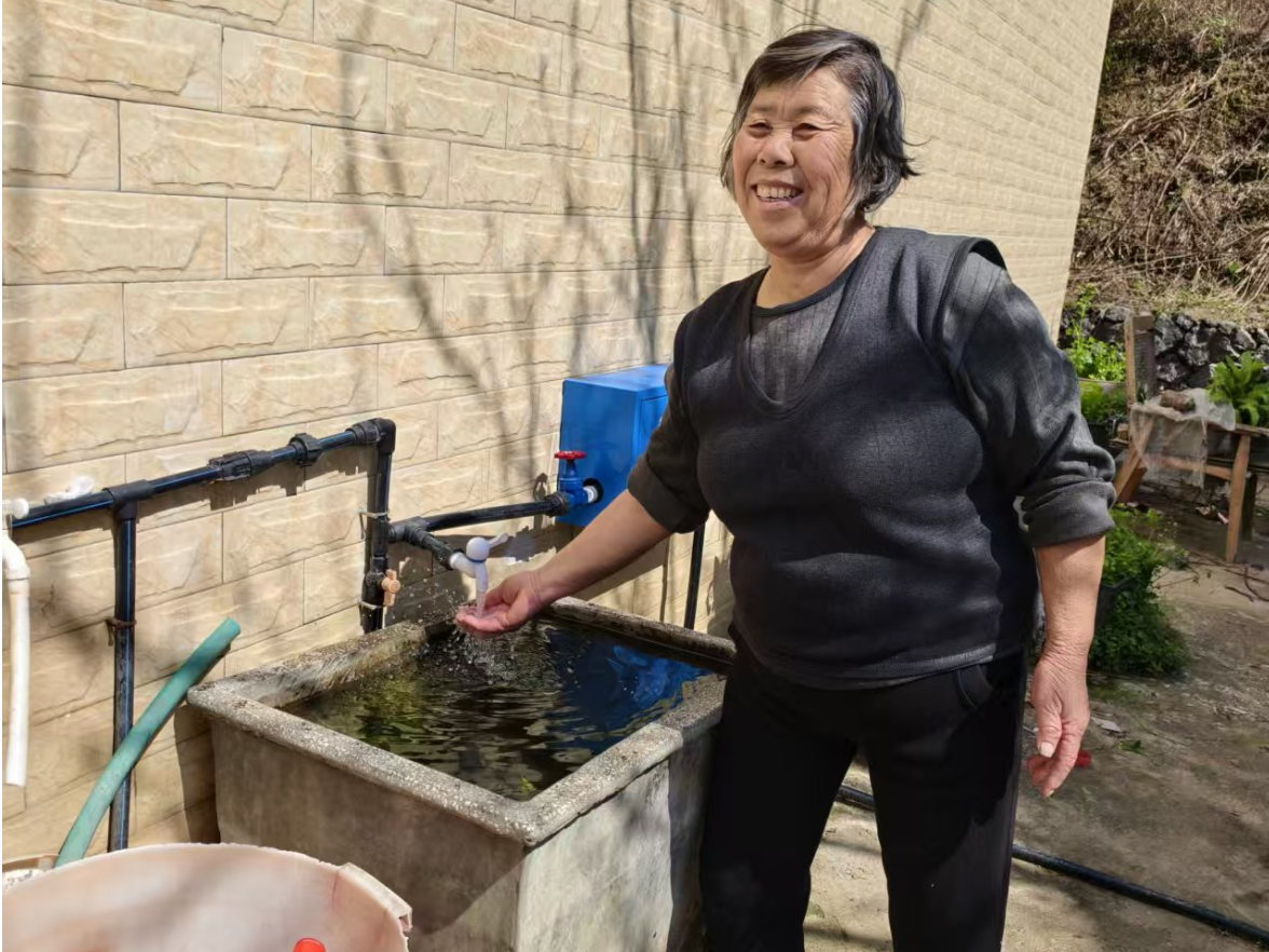 甘泉入户润民心 城乡同质促振兴