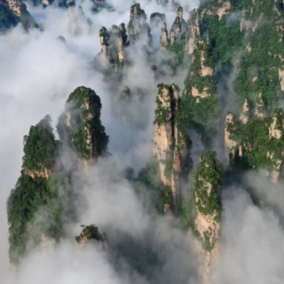 雨过天晴又见你 张家界武陵源景区十里画廊云海翻涌