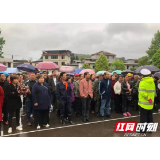 保靖交警“送考下乡” 交通安全扎根农村