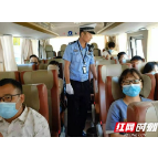 吉首交警持续推进秋冬攻势整治行动
