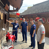 湘西消防救援支队检查十八洞景区消防安全