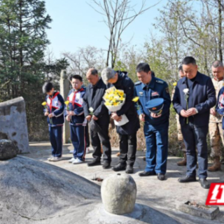 跨越千里 湖南河北两地军地携手助左权与母亲“重逢”