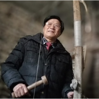 湖南农民作家朱新华捐献遗体供医学研究