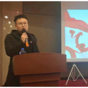 毕业了，他们不约而同给校长写信