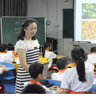 传教知识，她希望自己“站得更高”