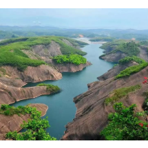 郴州网络媒体达人走进苏仙  开启“云苏仙之旅”