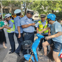 永兴再掀戴帽工程专项“摩电两车”整治高潮