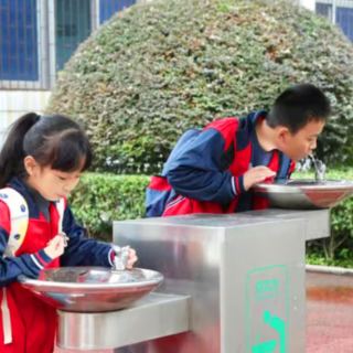 资兴市文锋路社区获全省“品质型”“提升型”一刻钟便民生活圈荣誉