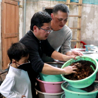 宜章李春勇：小竹虫成致富“新密码”