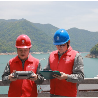 国网资兴市供电公司：满格电力护航东江湖假期绿色出行
