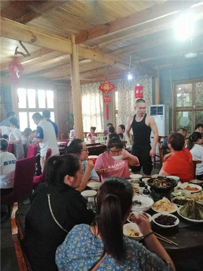 2_副本1.jpg 2_副本1.jpg