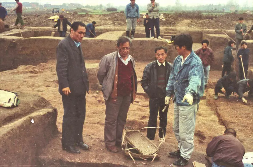 640.webp (2).png 640.webp (2).png