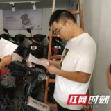 益阳大通湖：“戴帽工程”出新招 “带牌销售”来护航