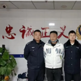 沅江公安快速破获多起砸车窗玻璃实施盗窃案