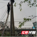 安化：照亮居民出行路 社区安装路灯暖民心