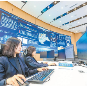 一条热线撬动了基层治理!北京这部“为民服务法”是这样诞生的