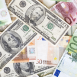 国家外汇局：截至6月末我国外汇储备规模为32140亿美元 外汇市场平稳运行