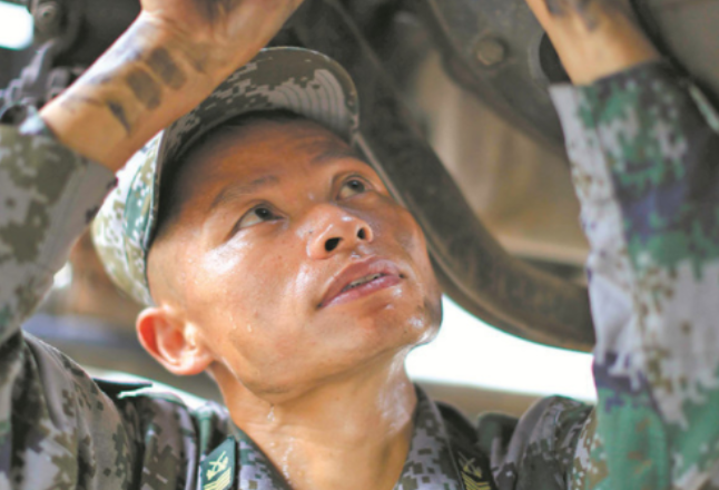 用奉献写就老兵传奇——记“最美新时代革命军人”高玉华