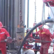 奋斗百年路 启航新征程·中国共产党人的精神谱系丨为建设制造强国提供不竭内生动力!传承大庆精神 再铸时代之魂