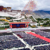 从壮丽70年解读三个“为什么”