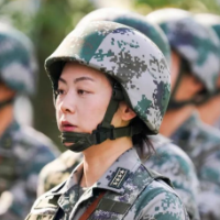 追赶时代 实现梦想——记南部战区某部高级工程师乔莎莎