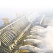 铸抗洪精神 护江河安澜