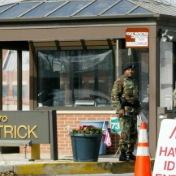 世界观·美国深镜头|藏在“双标”调查背后的秘密