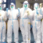 红色血脉——党史军史上的今天｜9月8日 抗击新冠肺炎疫情取得重大战略成果