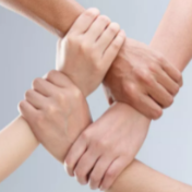 他们的名字铭刻在共和国丰碑上