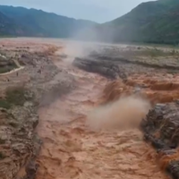 如万马奔腾！网友：黄河在咆哮这句歌词有画面了